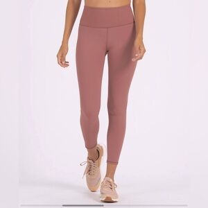 VUORI. Sz S. Rib Studio Legging. Terracotta color.